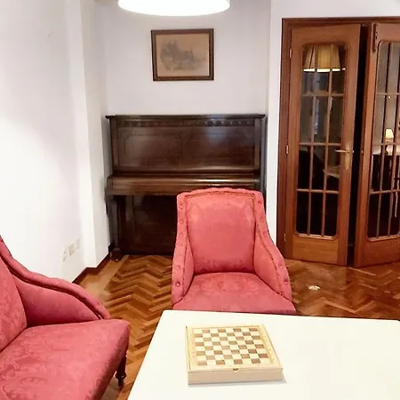 Σπίτι διακοπών Spacious House With Terrace And Balcony In *