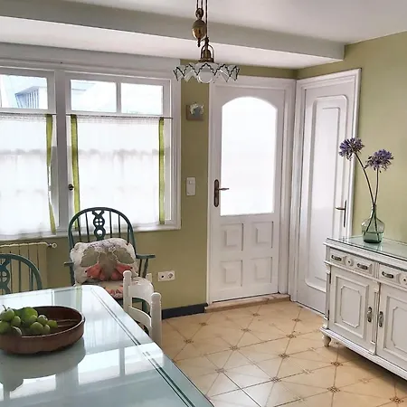 Σπίτι διακοπών Spacious House With Terrace And Balcony In A Coruña