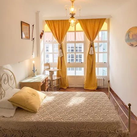 Spacious House With Terrace And Balcony In