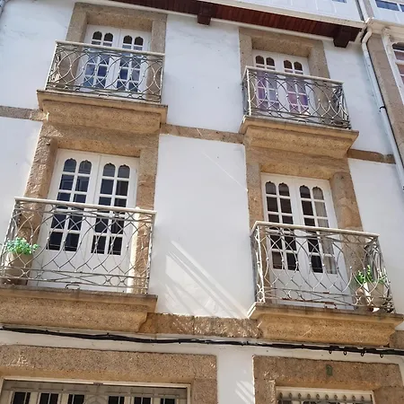 Spacious House With Terrace And Balcony In