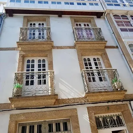 Spacious House With Terrace And Balcony In A Coruña