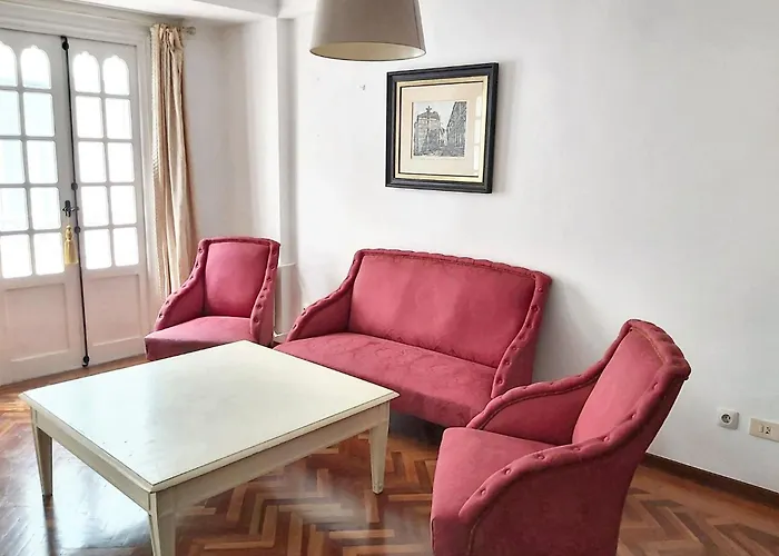 Spacious House With Terrace And Balcony In Holiday home *