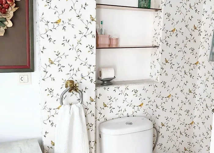 Spacious House With Terrace And Balcony In Holiday home